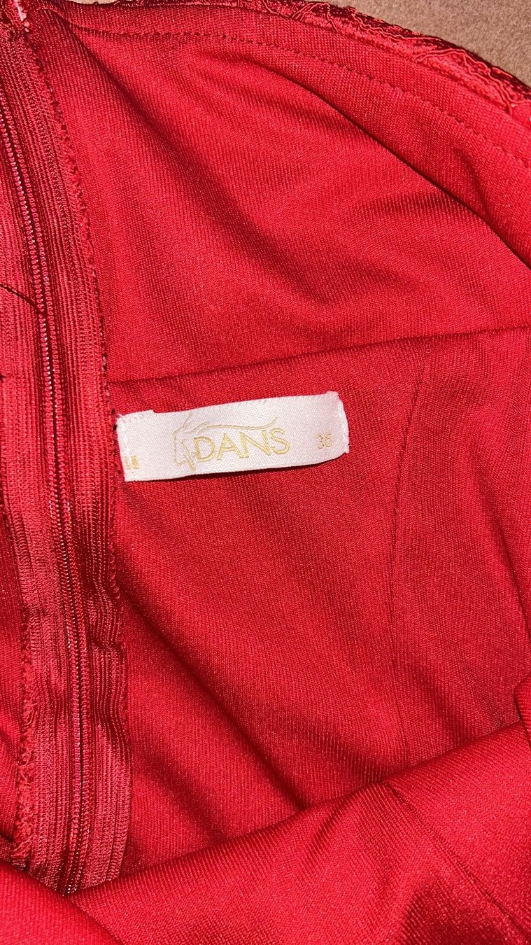 Kleider: Rotes Spitzenkleid Gr. 36 – Neu (gemäss Beschreibung) aus Affoltern am Albis von ManuFati7 1