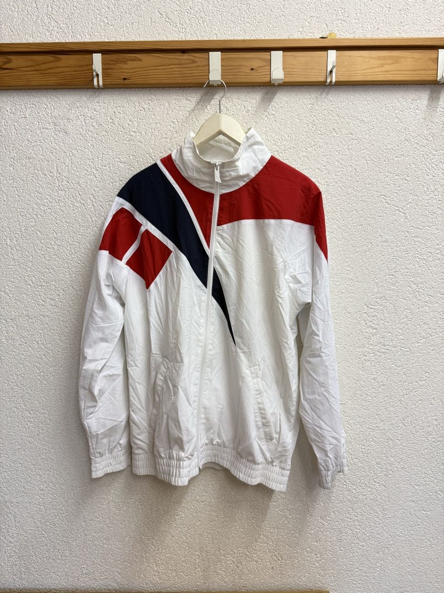 Reebok Giacche: Reebok Trainingsjacke – Nuovo (secondo la descrizione) da Biel/Bienne venduto da lichterhoh 1