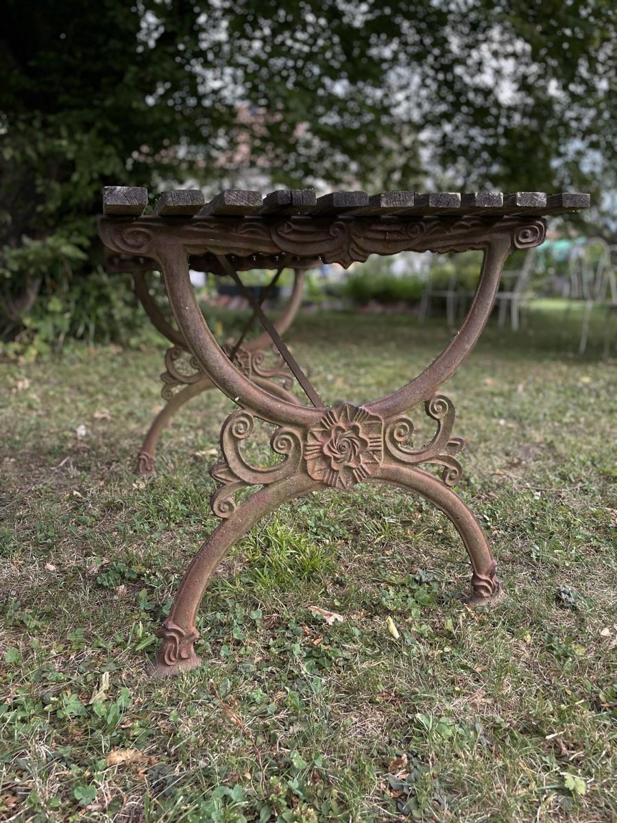 Tables: Gartentisch mit Gartenbank – D'occasion à Thun par tropponuovo 1