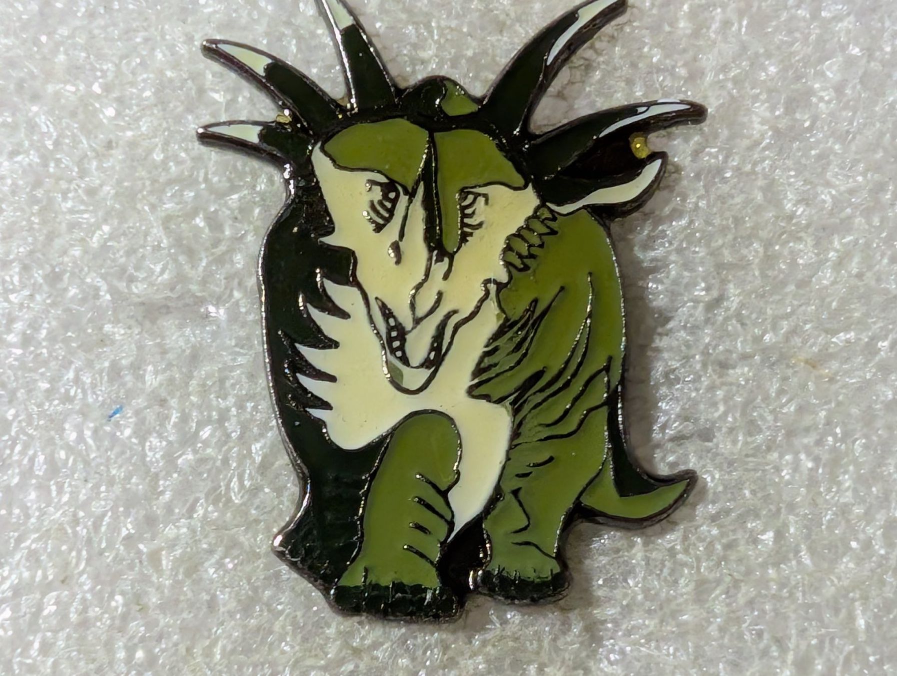 Placchette & Badge: Ansteckpin 109: Dinosaurier – Usato da Oppligen venduto da Pin-Fall-Shop