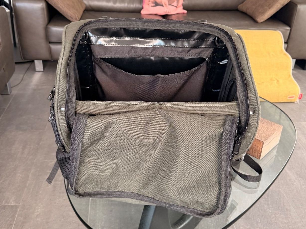 Tarigs Rucksäcke: Targis Hunderucksack – Gebraucht aus Bern von Fahrlaender 5
