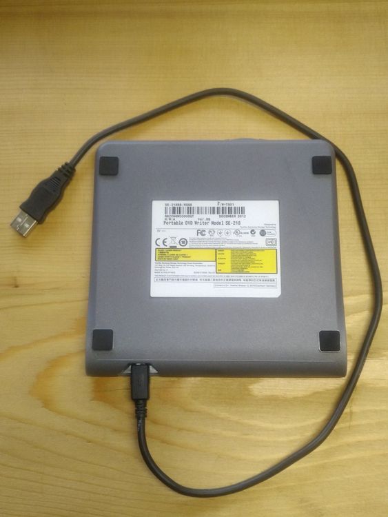 Portable DVD Writer Model SE218 Kaufen auf Ricardo