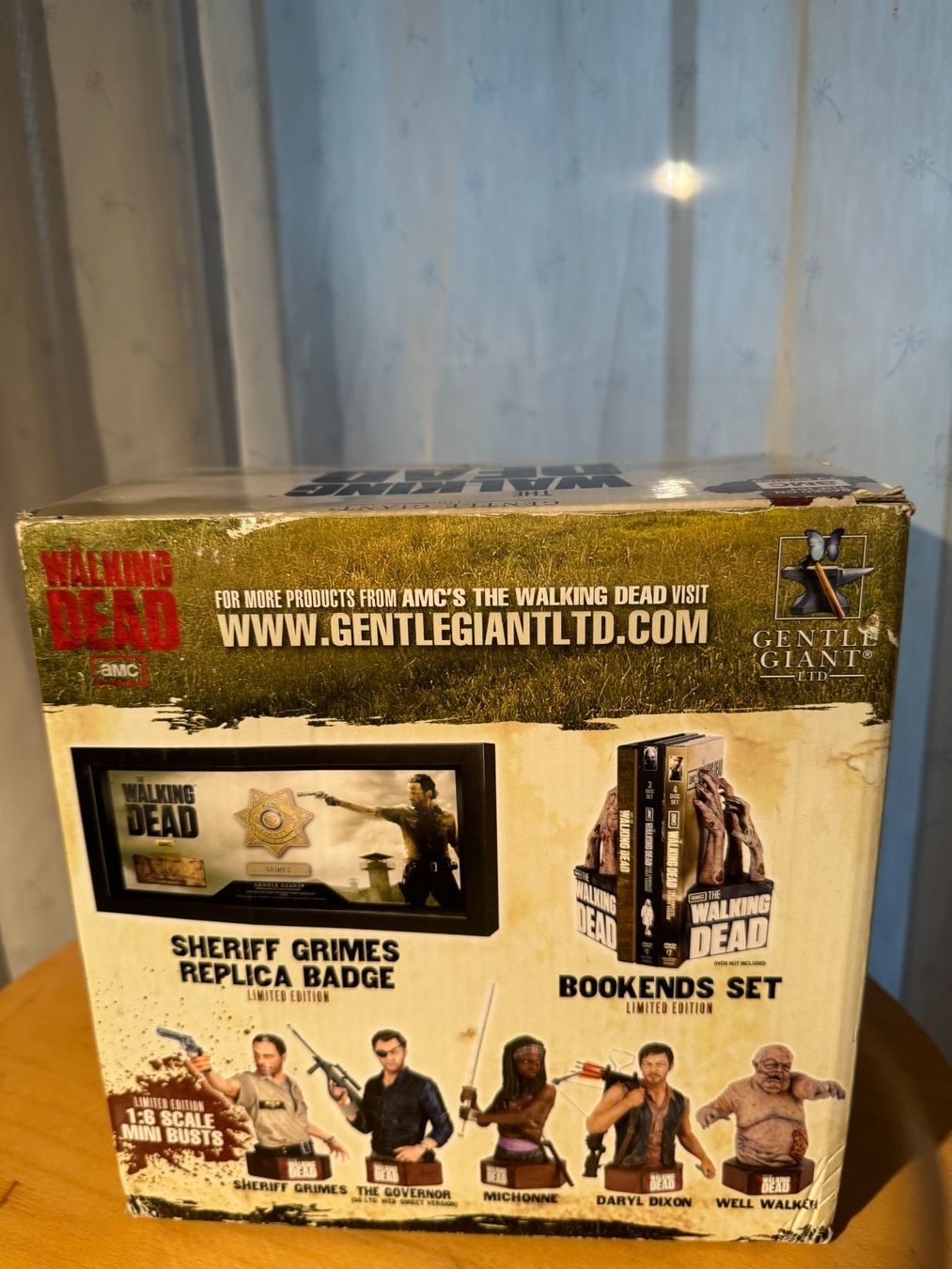 Statuette: Walking Dead Statue Sophie Walker Statue – Usato da Rapperswil SG venduto da Boadioz 2