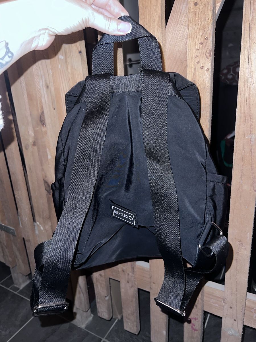 Rucksäcke: Schwarzer Rucksack – Gebraucht aus Luzern von vivientth 1