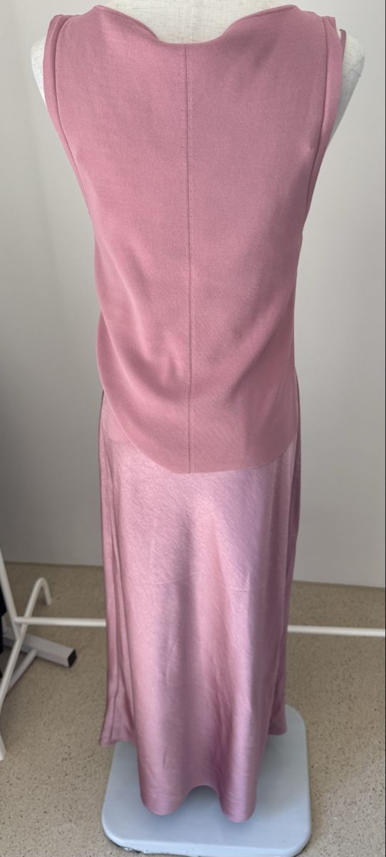 Ted Baker Robes: Ted Baker MACHAR 2-in-1 Satinkleid & Stricktop Rosa  – Neuf avec emballage d'origine à Zürich par di_archive 9