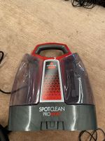 Bissell Spotclean ProHeat Teppichreiniger mit Zubehör