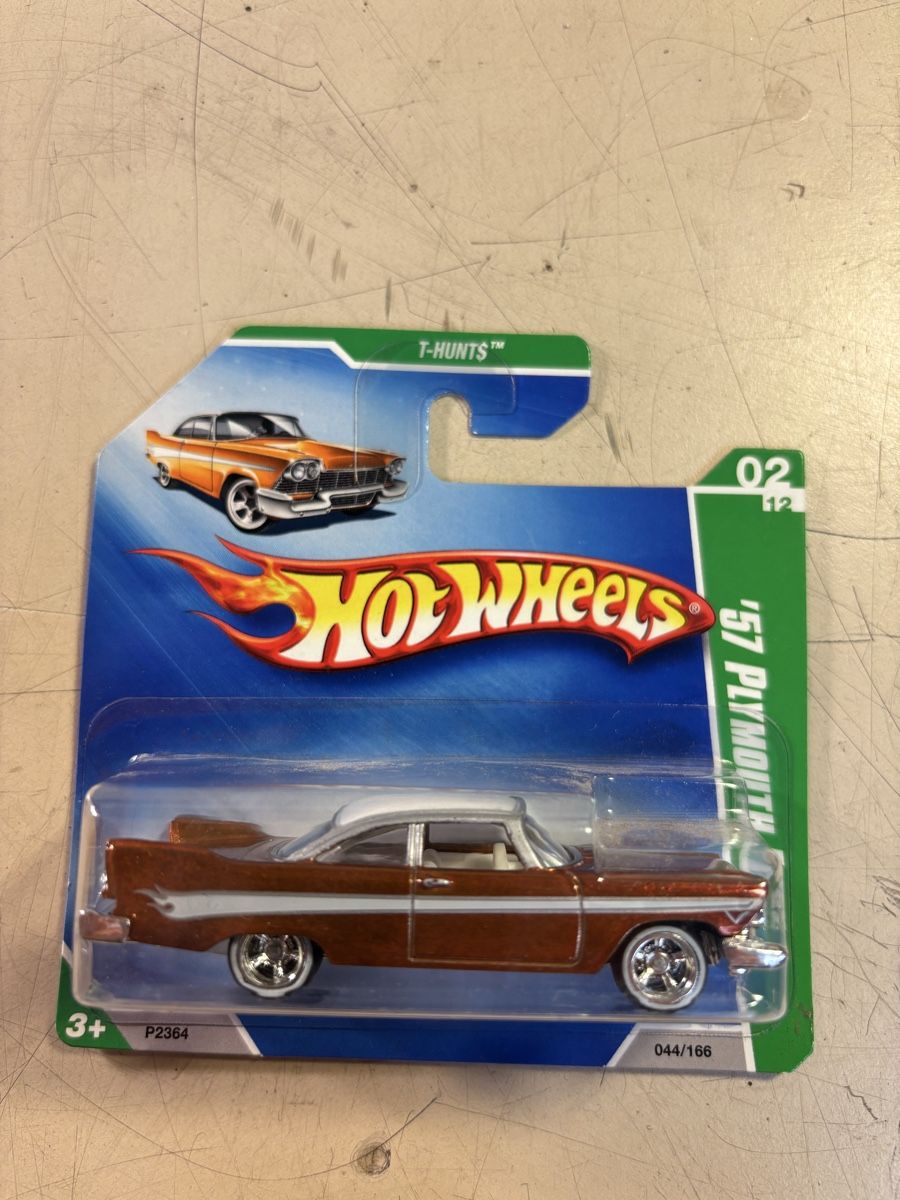 Hot Wheels Modellini d'auto: Hot Wheels Super Treasure Hunt – Nuovo (secondo la descrizione) da Möriken AG venduto da Classics16
