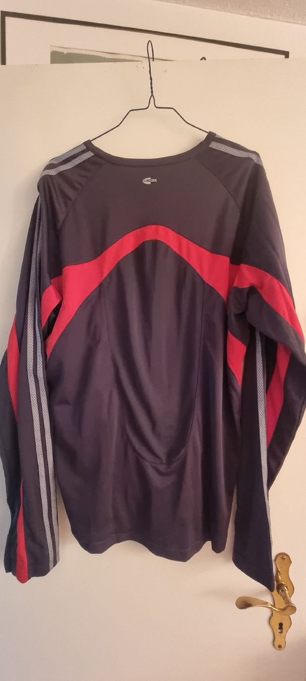 Adidas Maglioni & Felpe: Adidas Clima Cool Pullover Grau Rot XL – Usato da Rupperswil venduto da greenangel4 1