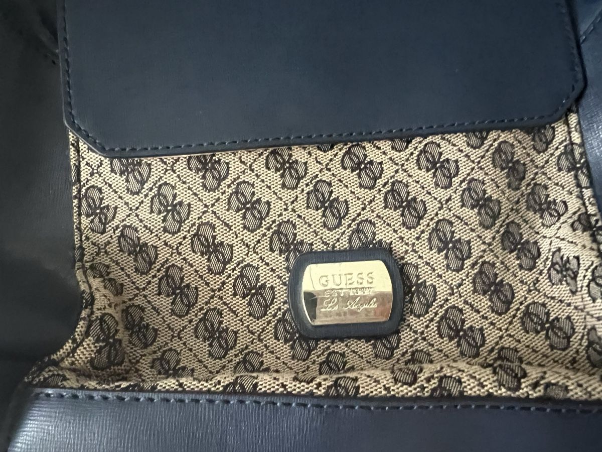 Guess Zaini: Guess Tagesrucksack – Usato da Dietikon venduto da rts888 1
