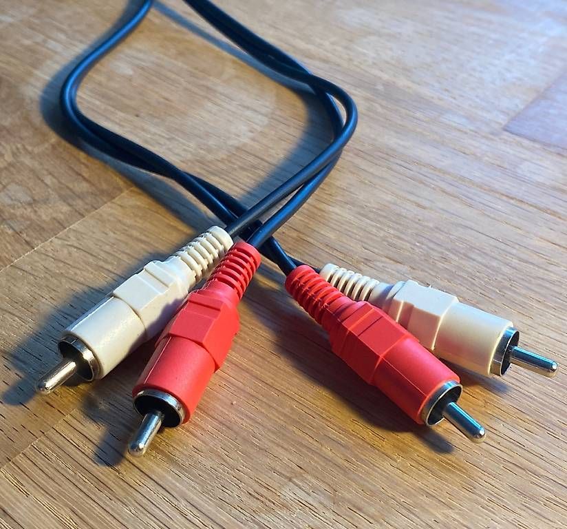 Câbles: Cinch Kabel 1m – D'occasion à Solothurn par ger_88sr