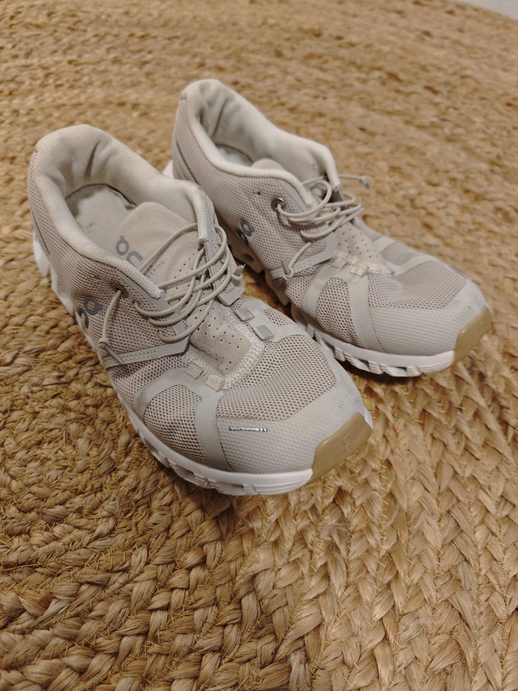 On Scarpe da uomo: On Cloud Herren Laufschuhe, Grösse 40 – Usato da Gunzgen venduto da 0Aurin0 1