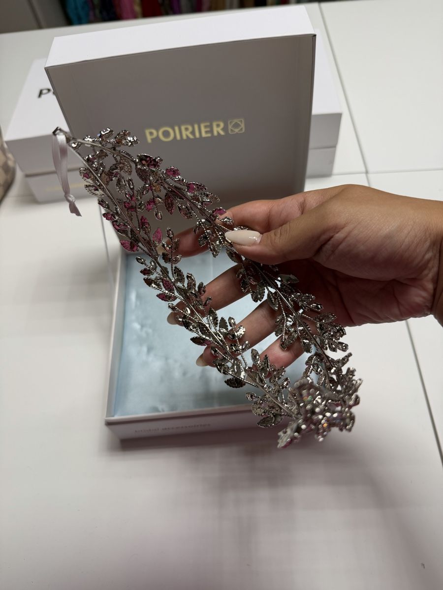 Haarschmuck: Diadem – Neu (gemäss Beschreibung) aus Altendorf von Carcoura 2