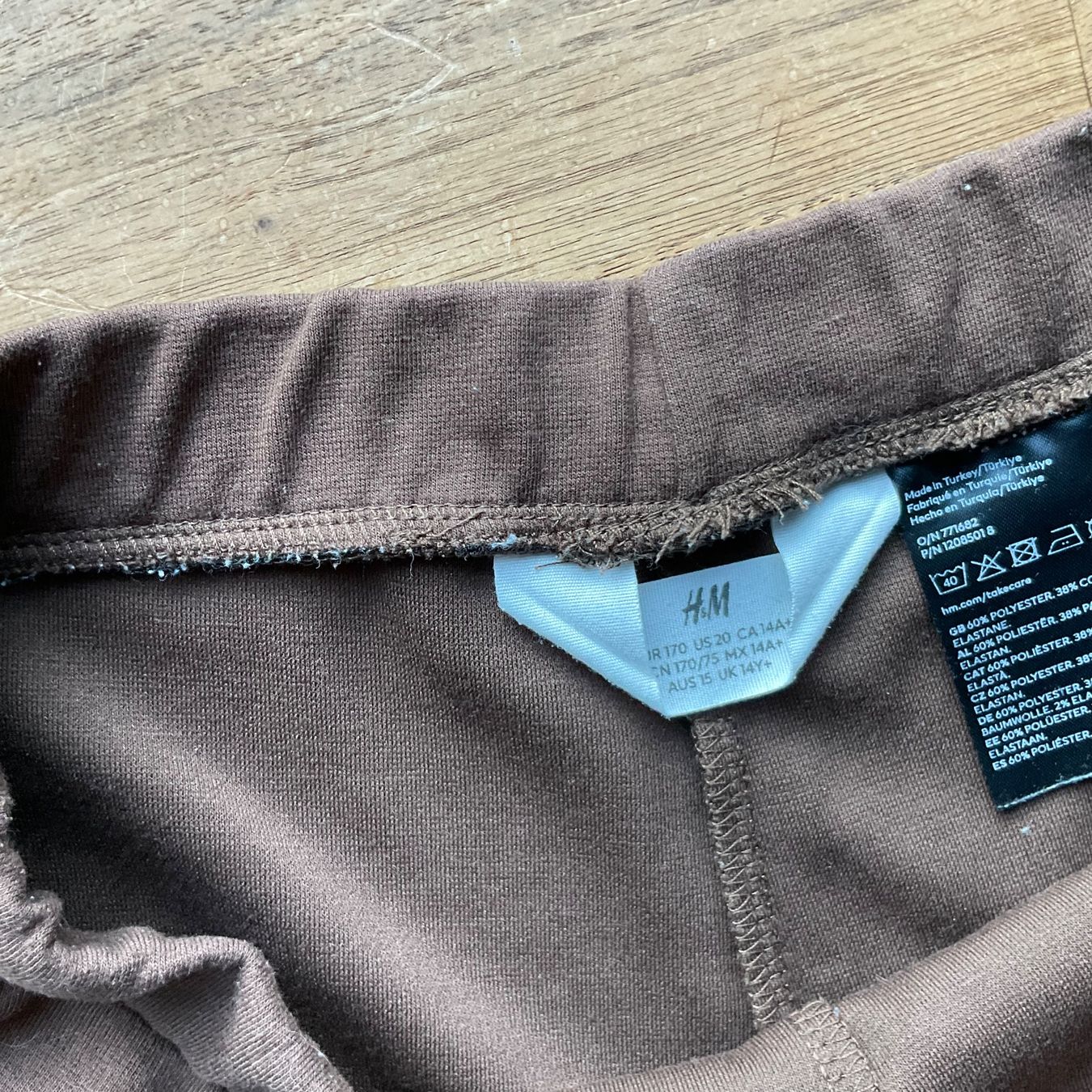 H&M Pantaloni: Braune Hose, H&M, Gr. 170 – Usato da Wattwil venduto da Marlan3 1