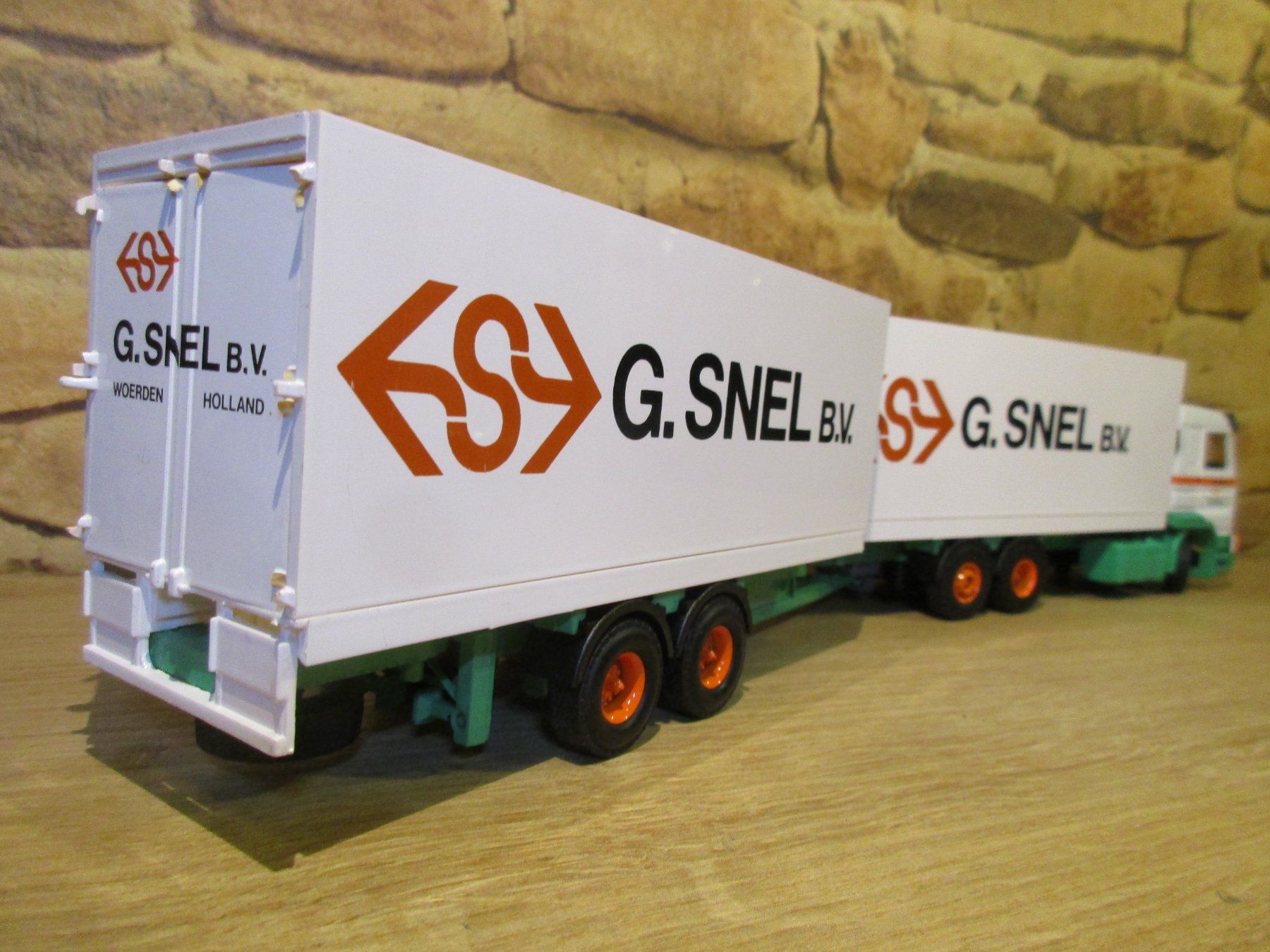 Tekno Modellbausätze & Standmodelle: Tekno  1:50  Scania 113  G.SNEL B.V. – Gebraucht aus Ennetmoos von Truckdiver 6