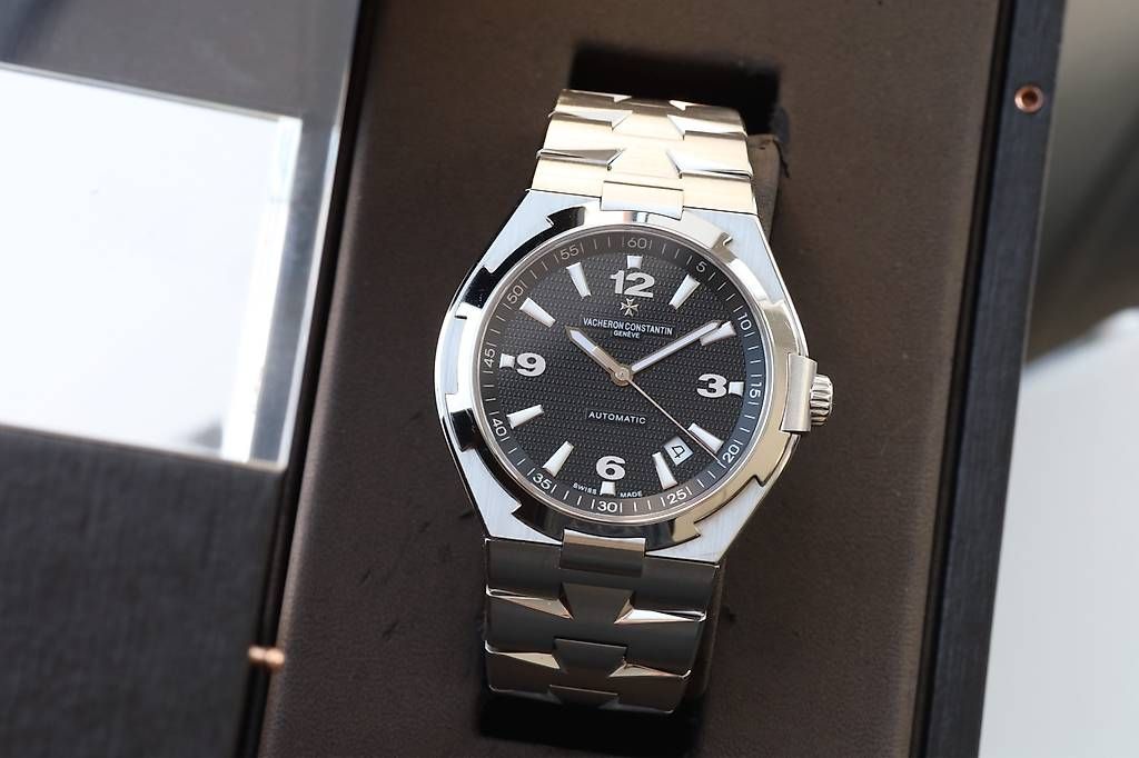 Vacheron Uhren: Vacheron Constantin  Overseas – Gebraucht aus Wollerau von RekociTimepieceGmbH