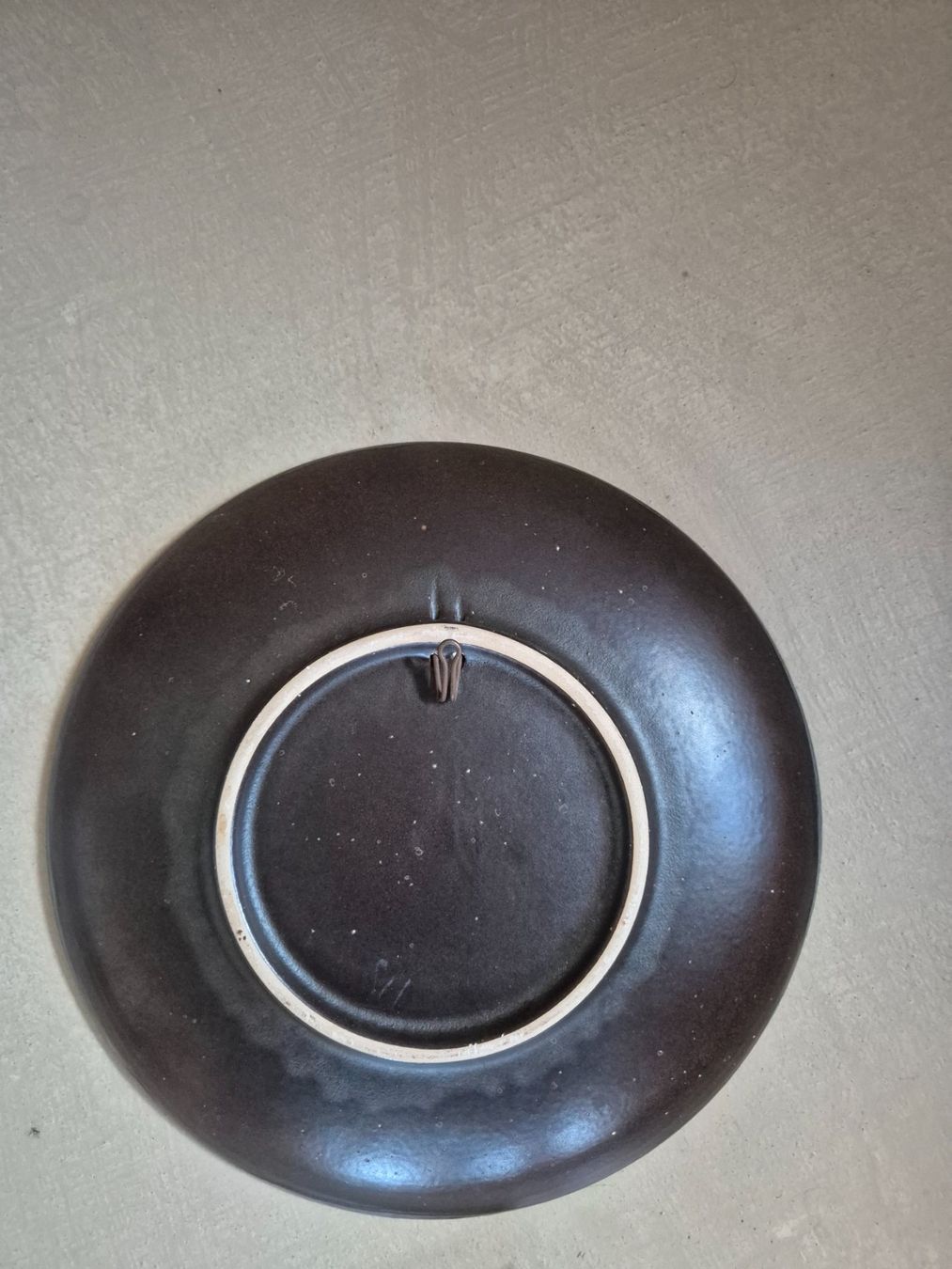Assiettes: Wandteller braun mit Eulen – D'occasion à Dietikon par grafad 1