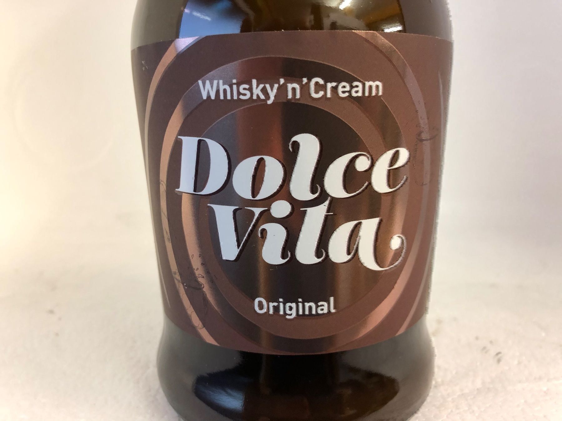 Spirituosen: 1 Flasche Dolce Vita ORIGINAL Rahmlikör 17% – Neu und originalverpackt aus Wöschnau von Vinsale 1