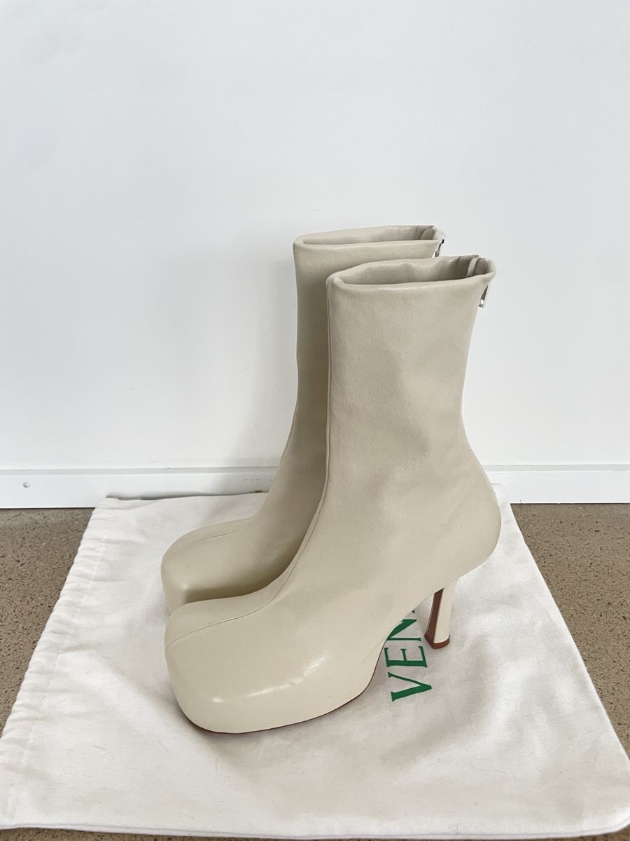 Bottega Veneta Scarpe da donna: Bottega Veneta BV bold boots – Usato da Stäfa venduto da Nicole093 6