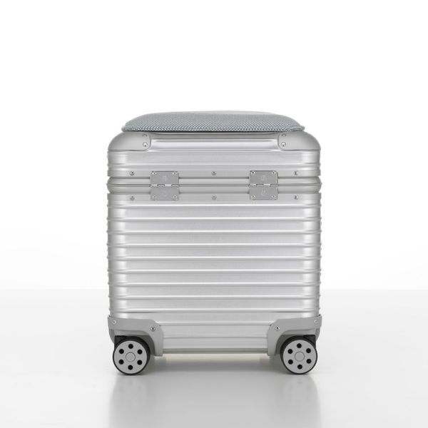 Vitra Hocker: VITRA x RIMOWA Stool Silver / Ice Blue Limited – Neu und originalverpackt aus Zürich von StarBurn 3