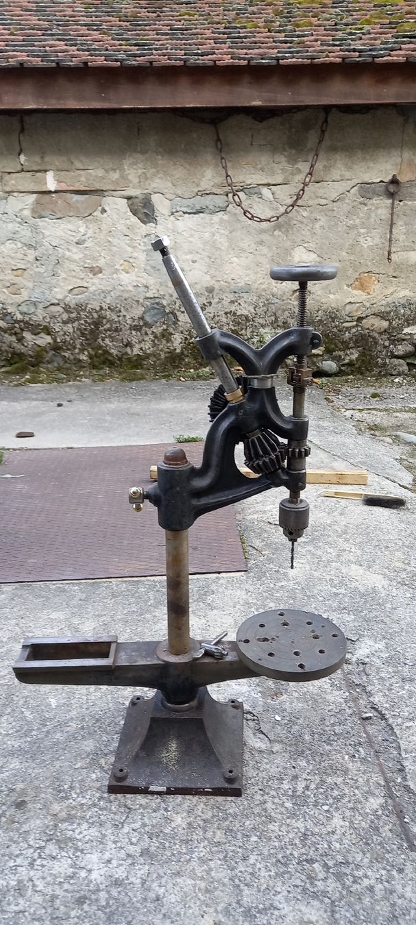 Trapani: perceuse à colonne manuelle – Difettoso da Pampigny venduto da dar_7g5p 1
