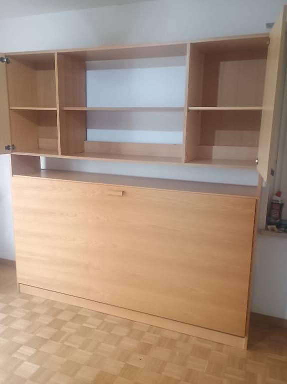 Letti: Bett Schrank. Klapp Bett. Gästebett – Usato da Merenschwand venduto da Top-top 1