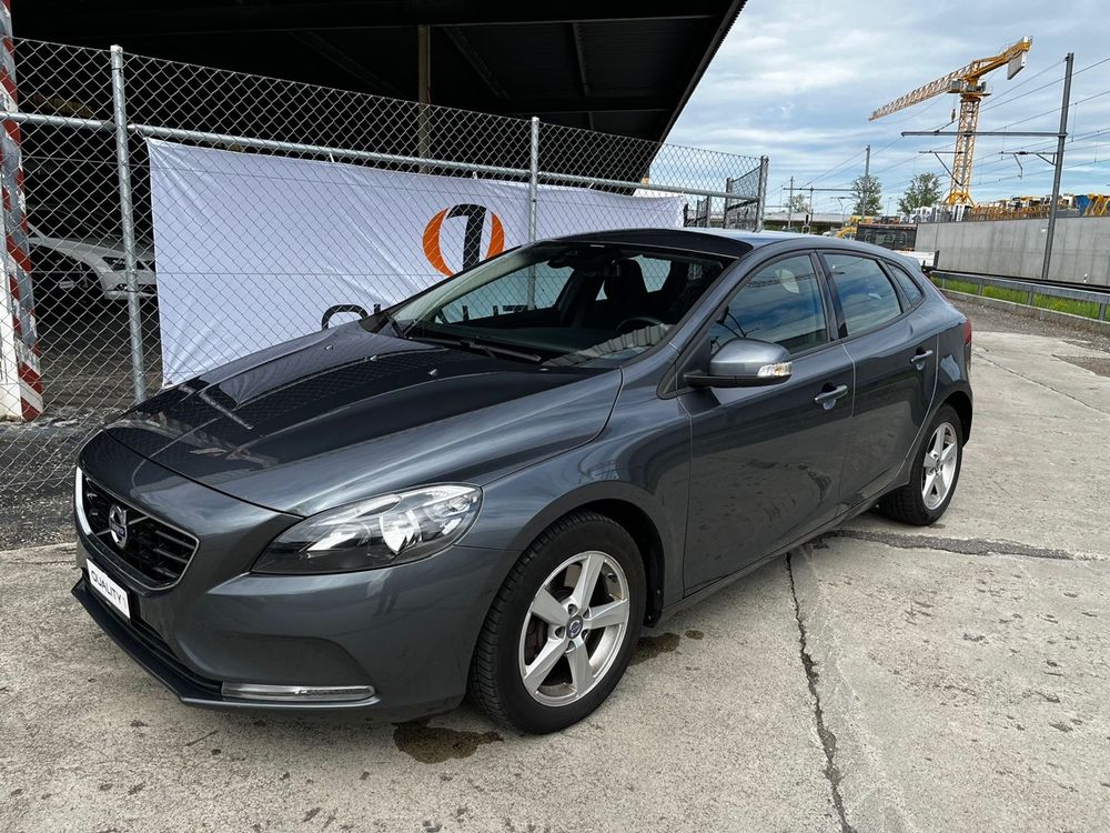 Volvo V40 D3 2.0 TDI Automat *Ab MFK*