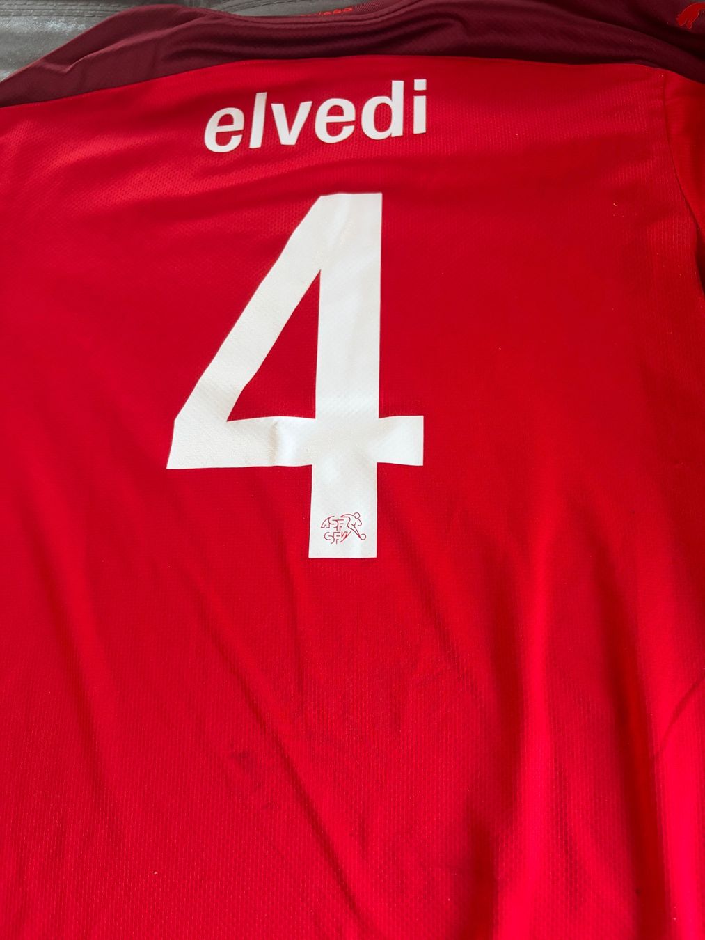 Schweizer Nati Canottiere & Pantaloni: Schweiz Trikot – Usato da Eiken venduto da Padu80 1