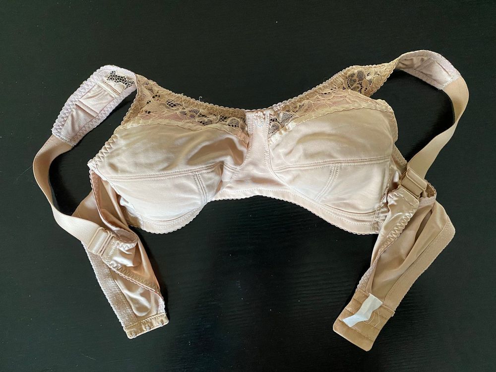 Soutien-gorge Chantelle Avec Armatures Taille 90B (FR) / 75B (EU/DE) Couleur Beige Rosé - Neuf Avec étiquettes