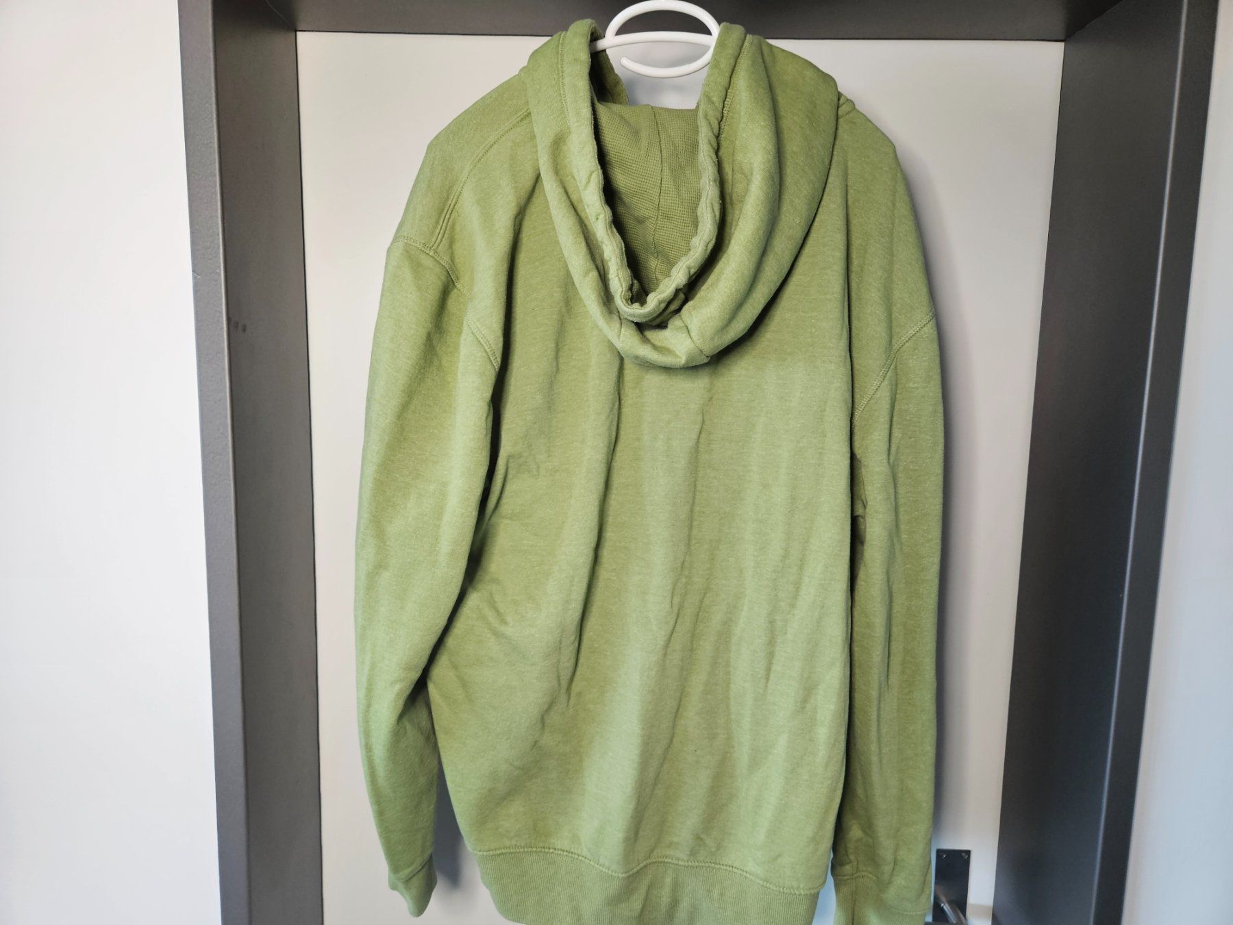 Maglioni & Felpe: Herren Kapuzenpullover, Grösse XXL, grün – Usato da Dübendorf venduto da PrinceTamino 1