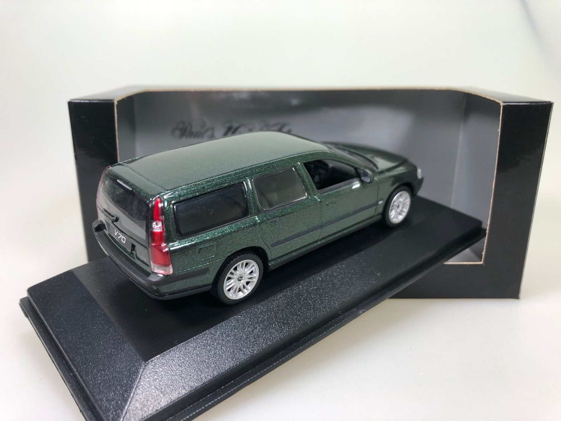 Volvo Modellini d'auto: Volvo V70 - Minichamps - 1:43 – Usato da Widen venduto da Himan 1