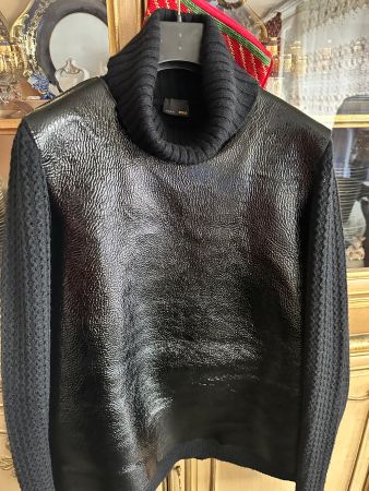 Fendi cashmere & leather sweater 1350chf Last relist