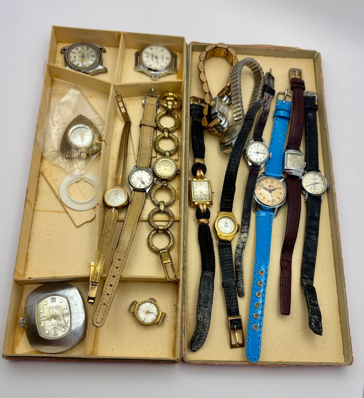 Orologi: Mega Uhrenlot – Difettoso da Rorschach venduto da Zeit.werk01 2