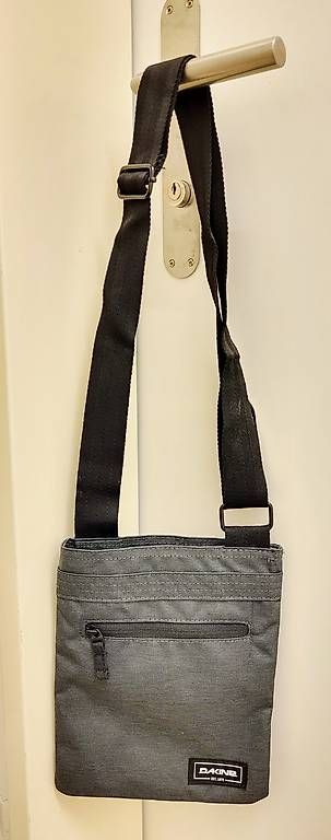 Borse: Dakine JIVE grau Umhängetasche neu – Usato da Jegenstorf venduto da Ladybug0525 2