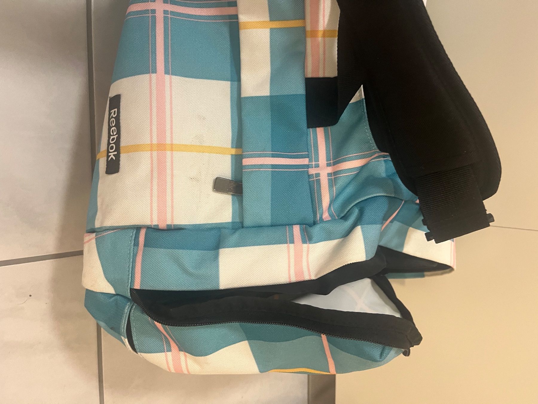Reebok Sacs: Reebok Sporttasche – D'occasion à Andwil SG par sas_m9tn 2
