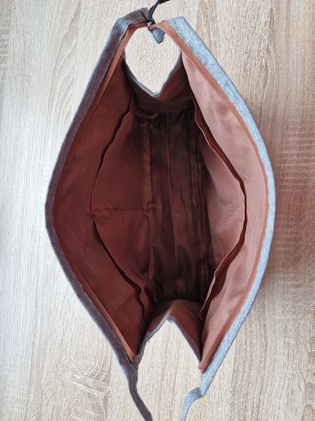 Custodie per cosmetici: Trousse de toilette – Usato da Lausanne venduto da mgo_yx25 1