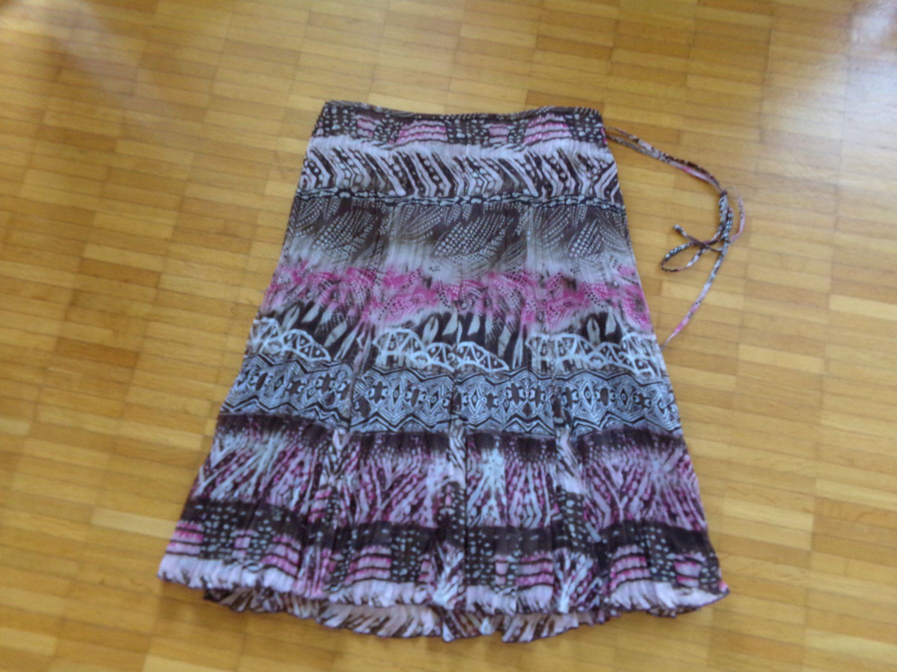 Gerry Weber Gonne: Damen Jupe braun Gr. Ca 40 GERRY WEBER – Usato da Winterthur venduto da Jessi_di