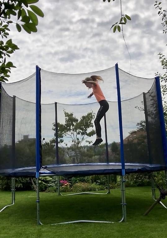 Trampoline: Trampolin Giga Jump 3m – Gebraucht aus Sumiswald von Mosumi