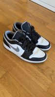 Nike Air Jordan 1 Low | Grösse 44 EU | Schwarz/Grau/Weiss