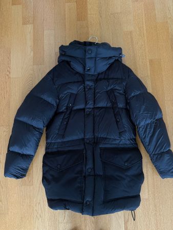Burberry Nylon Puffer Coat
