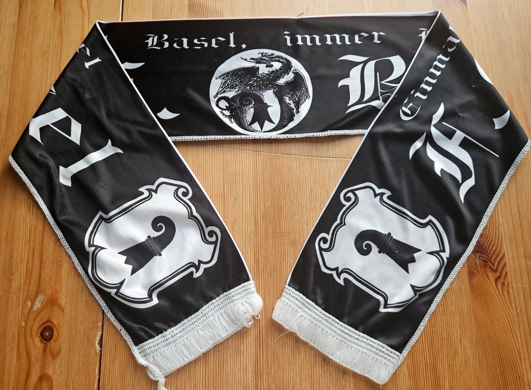 Foulard & Sciarpe: FC Basel Fan Schal "Einmal Basel, Immer Basel" FCB – Usato da Hägglingen venduto da United-Village-Trade 3