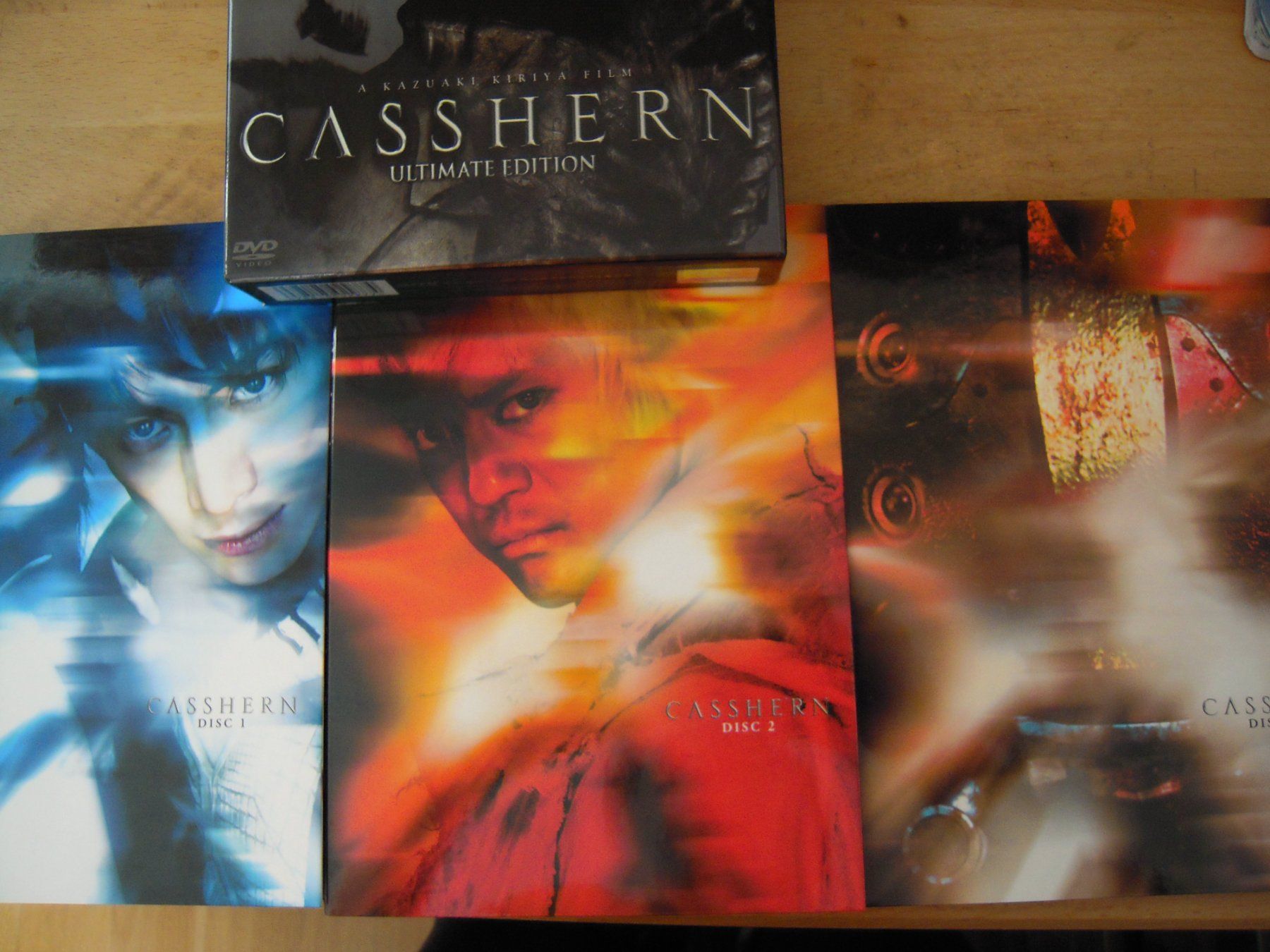 Alle DVDs: Casshern - Ultimate Edition (Box, 3 DVDs) – Gebraucht aus Uzwil von visions77 1