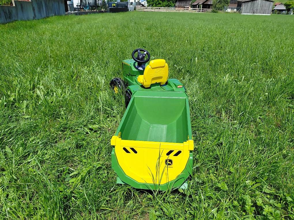 Fahrzeuge für Kinder: John Deer Traktor mit Anhänger – Gebraucht aus Wangen von Schnurrli15 3