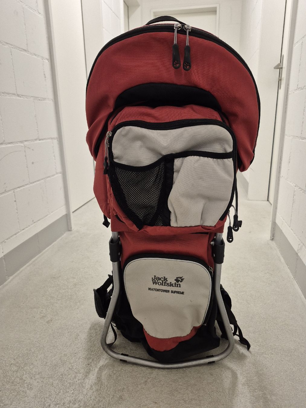 Jack Wolfskin Bauch- & Rückentragen: Kindertrage Jack Wolfskin Watchtower Supreme – Gebraucht aus Thun von Zuzi84