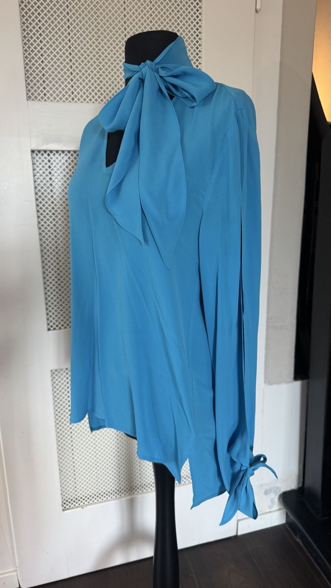 Luisa Cerano Camicette: Luisa Cerano Bluse Gr M, 50 % Seide – Usato da Zollikon venduto da rundbsurf 3