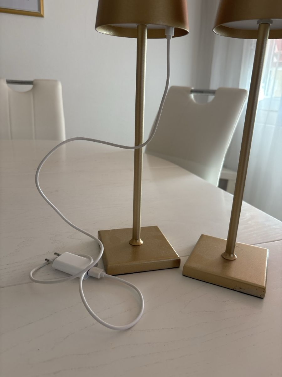 Lampade: Aufladbare stehlampe – Usato da Siebnen venduto da Jeremski 2