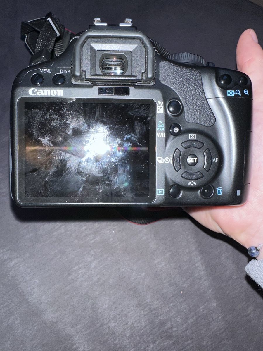 Canon Kamera: Canon Eos 450D – Gebraucht aus Marbach LU von sch-ang2 4