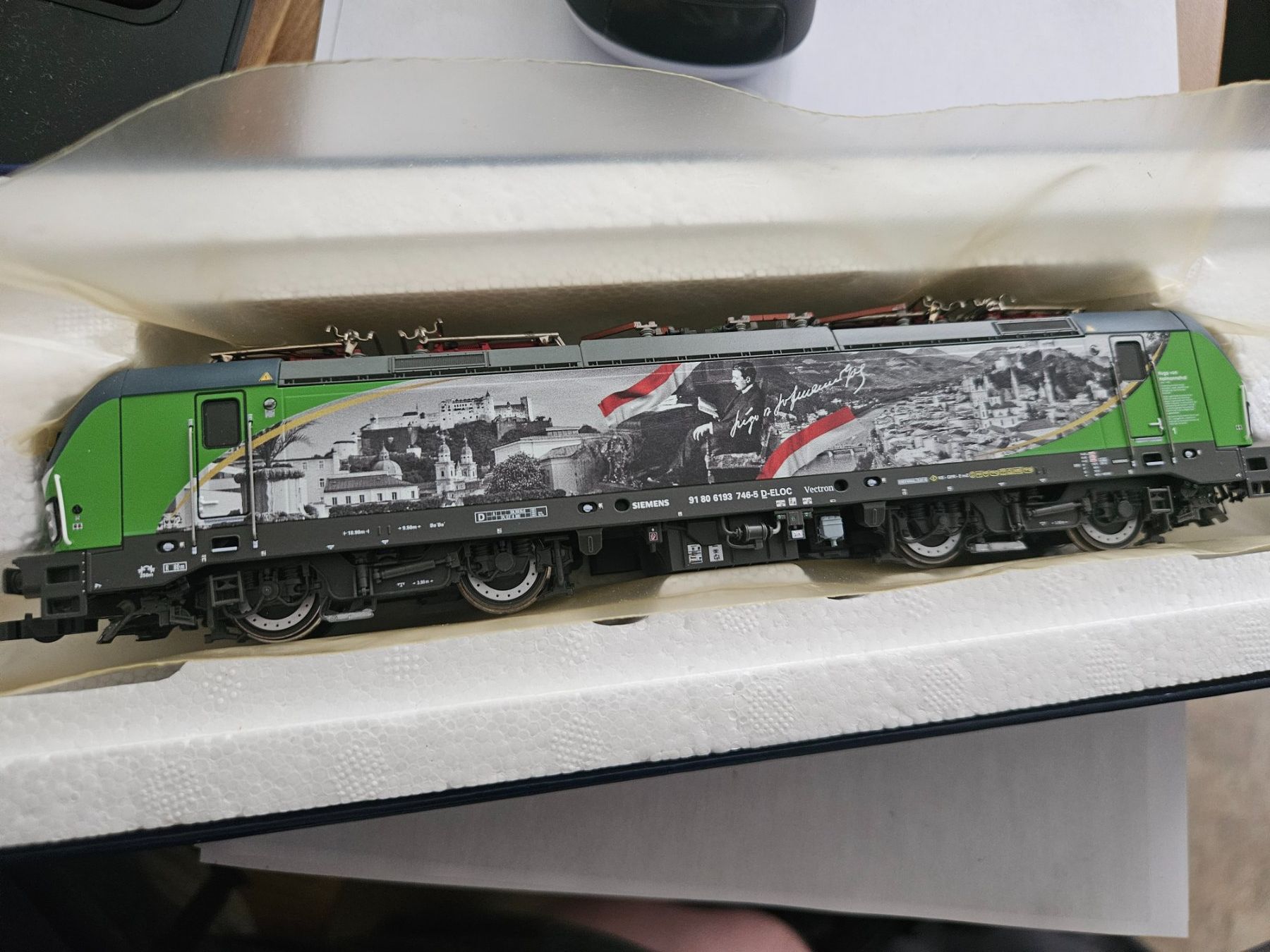 Roco Modellini di ferrovie: Roco 71997 Vectron 193 746-5 der SETG – Usato da Kloten venduto da thi_vx2w 1