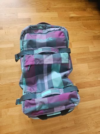 Dakine Reisetasche mit Rollen
