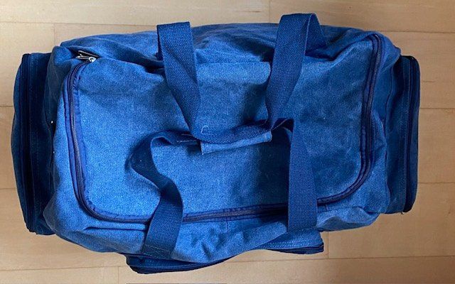 Borse: Blaue Weekender Reisetasche, neu – Nuovo (secondo la descrizione) da Ergisch venduto da July64