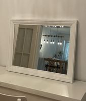 Spiegel „TOFTBYN“ in weiss, 65 x 85 cm